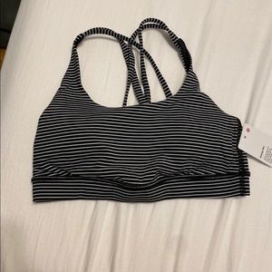 Women’s Lululemon energy sports bra B\C